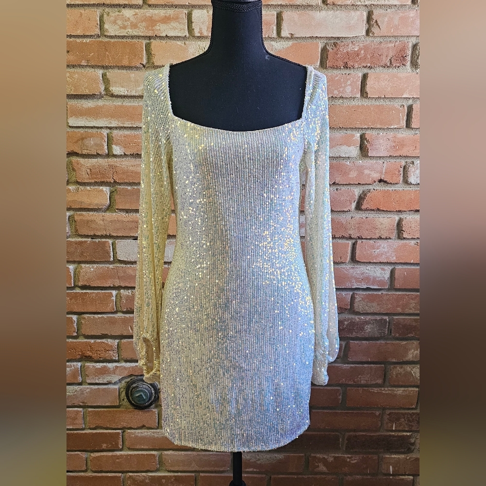 ✨ Silver Sequin Mini Dress ✨